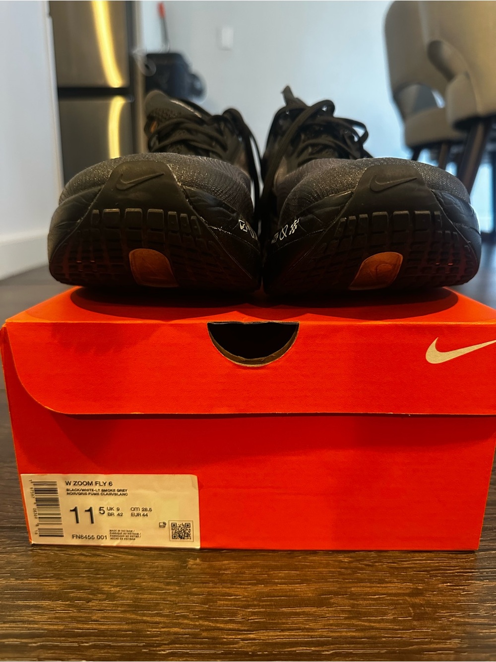 Nike women’s Zoom Fly 6 running shoes